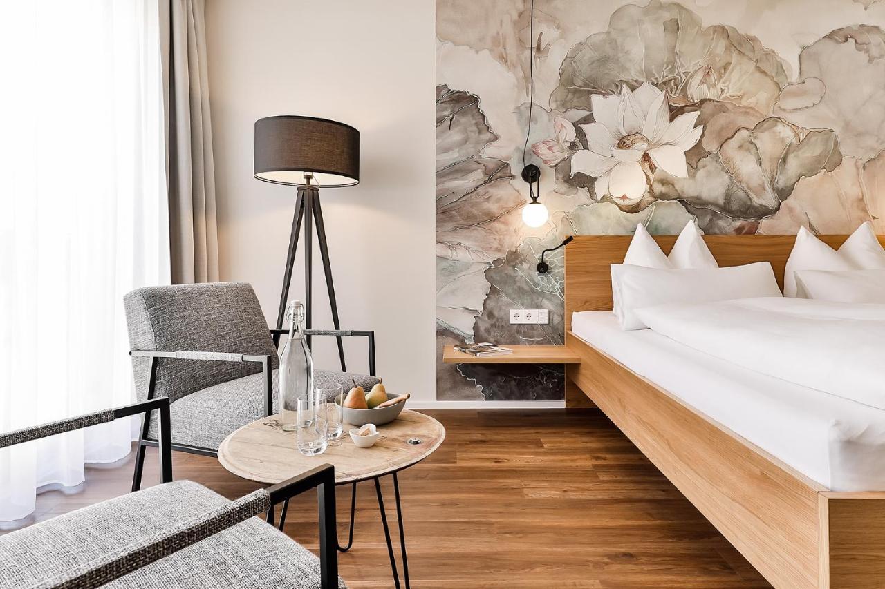 Weinhotel Fritz Walter Niederhorbach Esterno foto